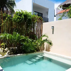 Hotel Yax Kiin Casa Boutique