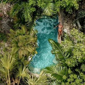 Lodge Anand Ecoaldea